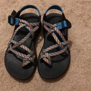 Like new rainbow Chaco. Worn twice. Too small.